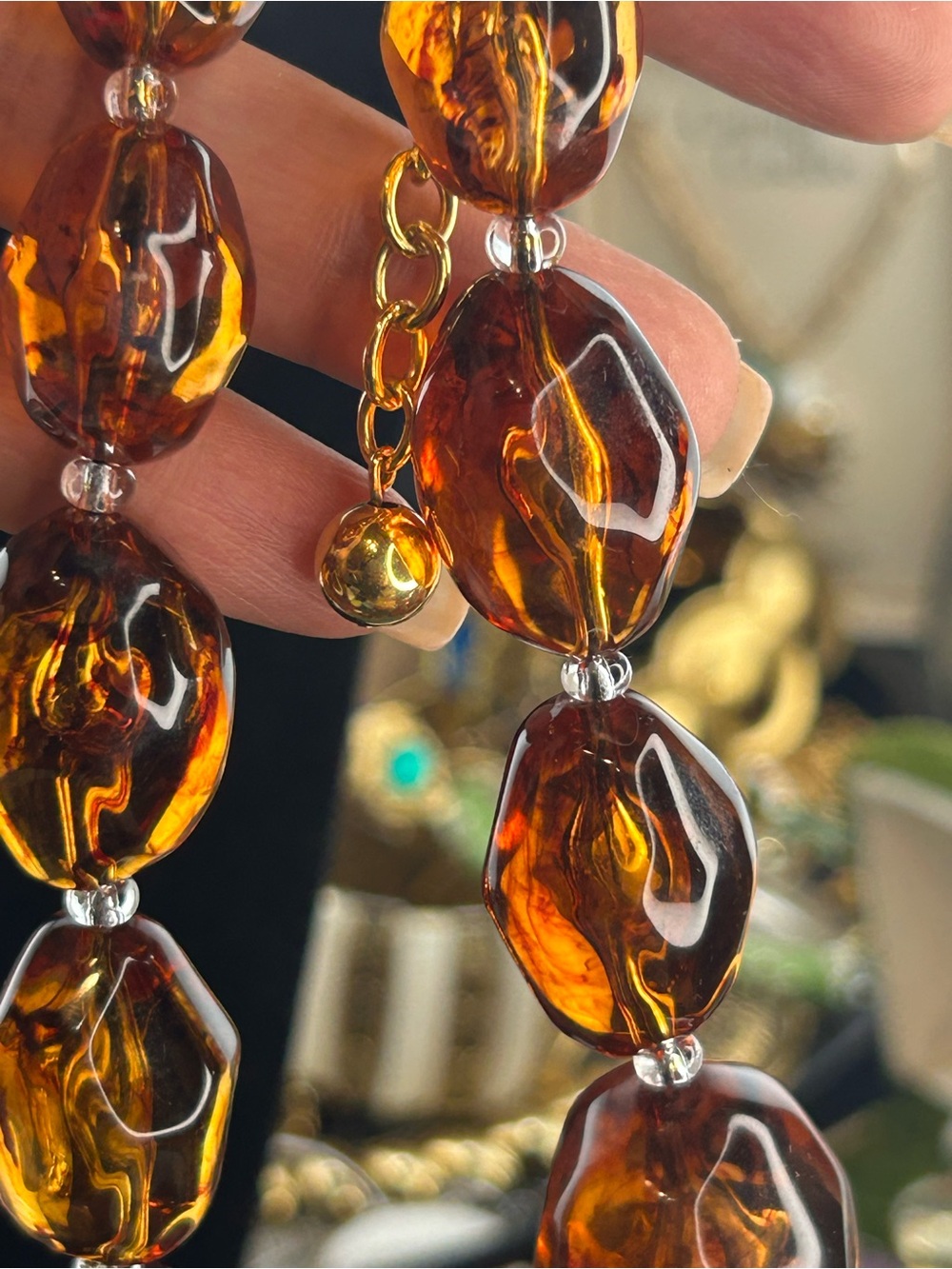 Vintage Joan Rivers Faux Amber Bead Necklace in Rich Cognac and Gold-Tone - Picture 5 of 16
